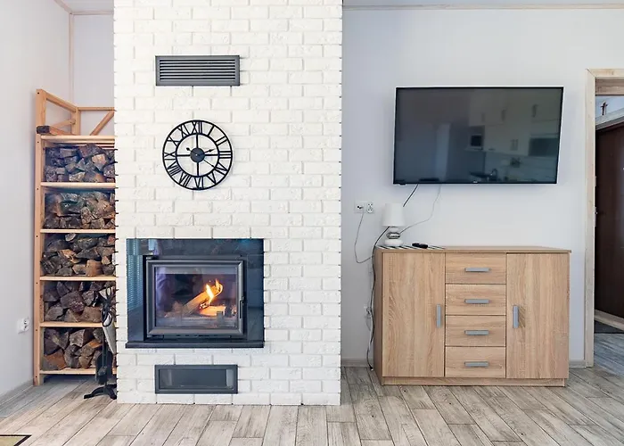 Дом отдыха Z Jeziorem - Sajzy 22 Элк