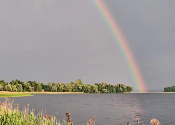 Дом отдыха Z Jeziorem - Sajzy 22 Элк