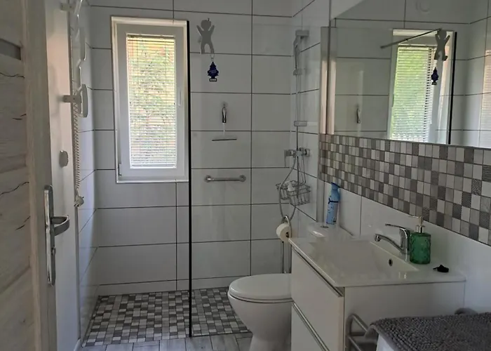 Дом отдыха Z Jeziorem - Sajzy 22